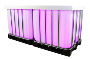 Roze led dj booth van IBC: Roze en wit als themakleur? Voila: hier is de DJ booth voor jouw feest!